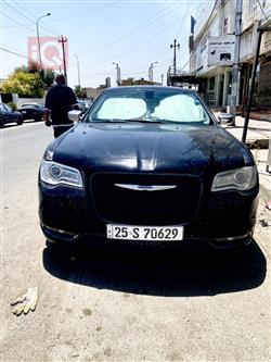 کرایسلەر 300